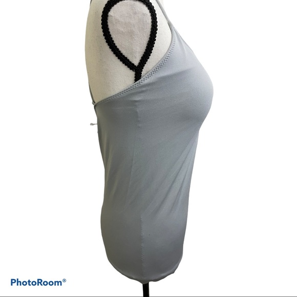 Fabletics tank top cross back straps size medium - Picture 4 of 8